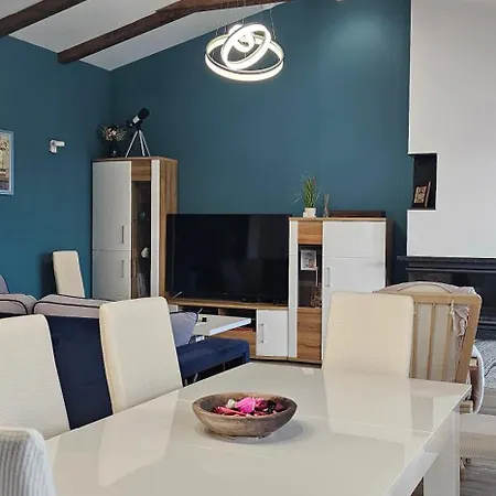 Relax Srednogorska Panorama Villa